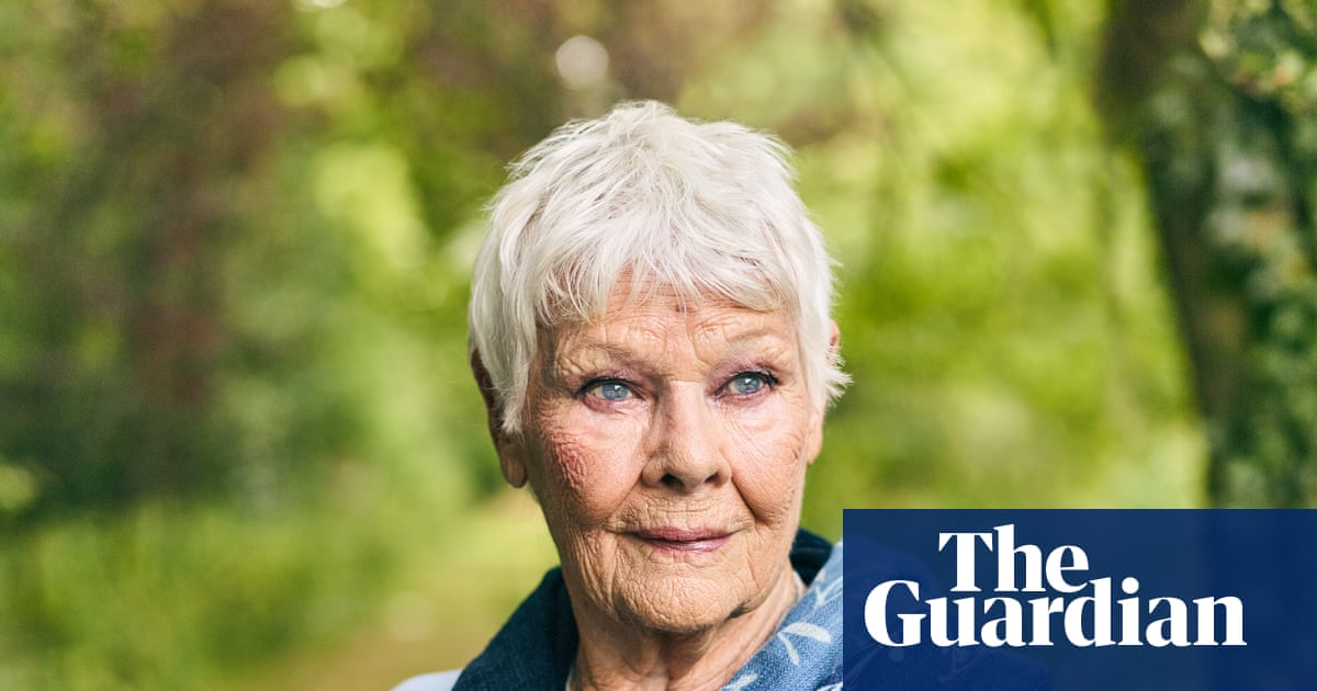 Judi Dench's Memoir Is Full of Wit, but Its Structure Wanders