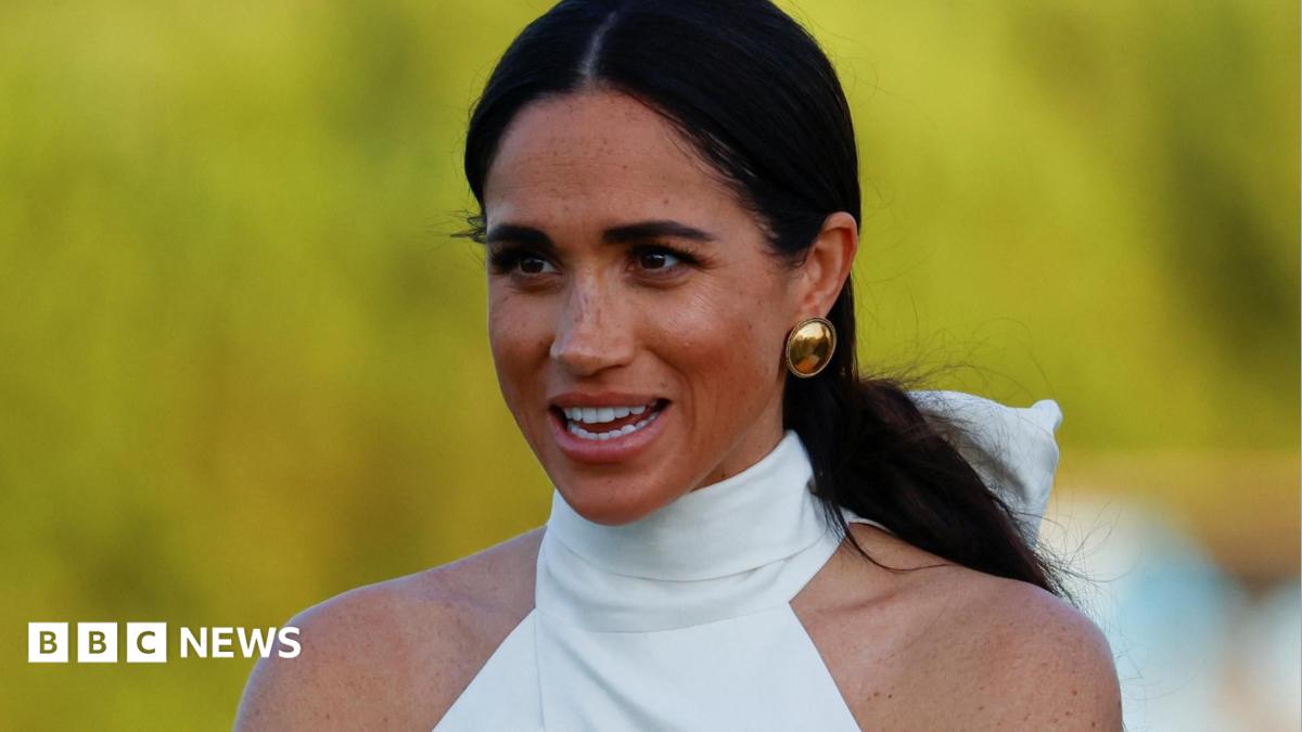 Met investigates reports of letter with claims about Meghan's father