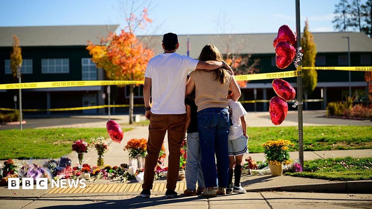 Oregon Teacher Fought School Attacker Before Armed Bystander Shot Suspect