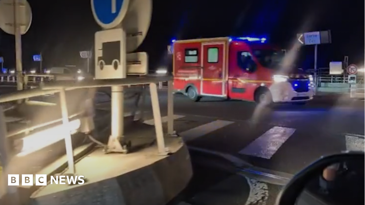 Bus Collides With Train at Channel Tunnel Loading Platform in France, 19 Hurt